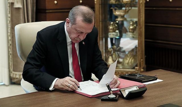 Cumhurbaşkanı Erdoğan imzaladı! Görevden alma, atama