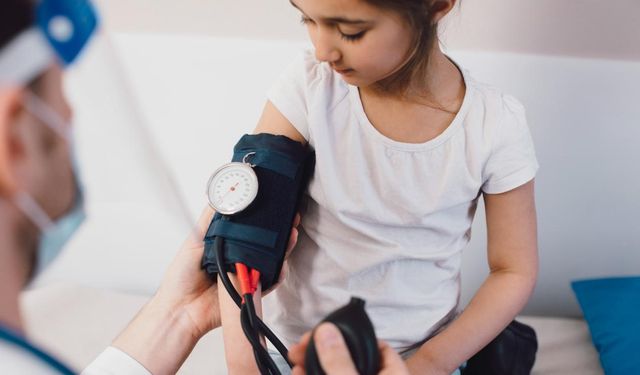 Çocuklarda yüksek tansiyon vakaları 20 yılda neredeyse iki kat arttı