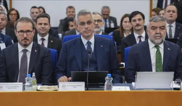 Sağlık Bakanı Memişoğlu: Aile hekimlerimiz bin 859 ilacı yazabilir hale geldi