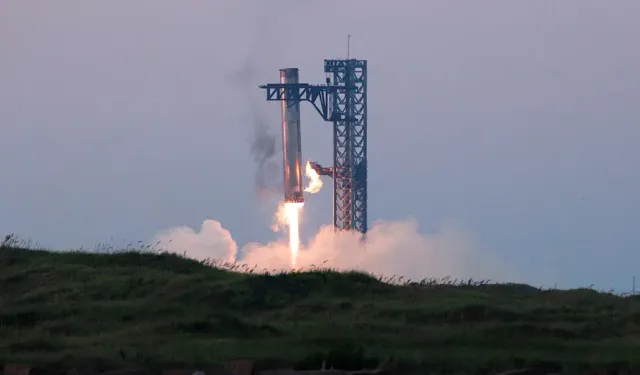 SpaceX'in Starship güçlendirici testi de hüsranla bitti