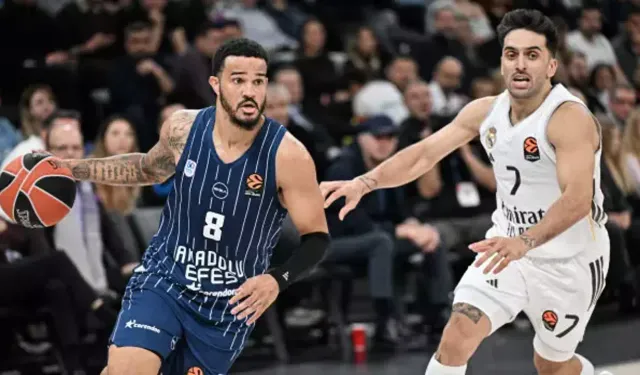 Anadolu Efes, Real Madrid'e mağlup oldu