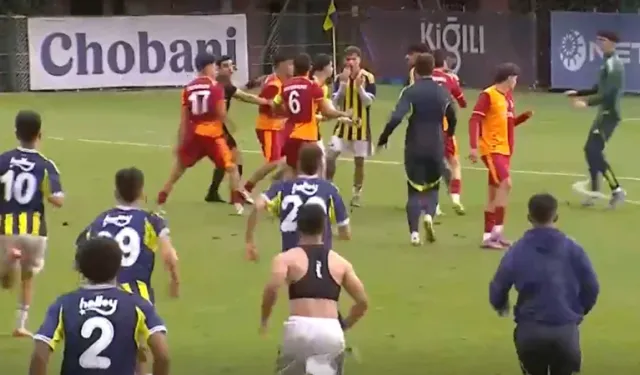 U19 Fenerbahçe-Galatasaray derbisinde kavga