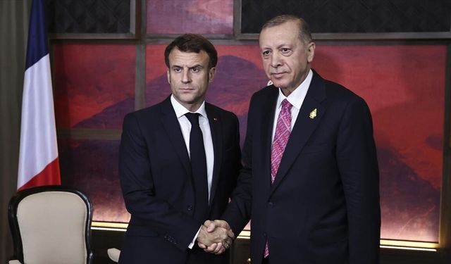 Cumhurbaşkanı Erdoğan Macron ile görüştü!