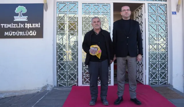 Gaziantep'te 110 bin TL'lik poşeti yanlışlıkla çöpe attı