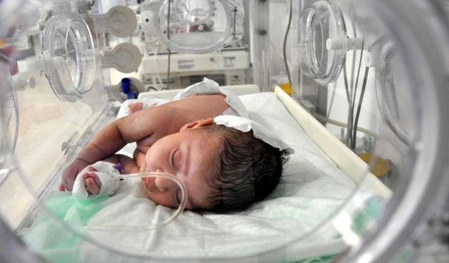 'Yenidoğan çetesi' davasında sanıkların yargılanmasına devam ediliyor