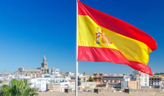 İspanya hükümeti, muhalif lidere vatandaşlık veriyor