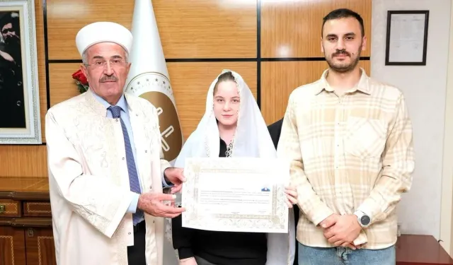 Rus gelin Kırşehir'de müslüman oldu