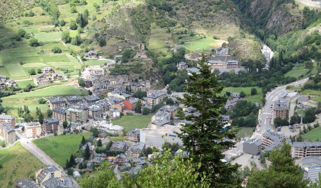 Avrupa'nın iki prensli en büyük mikro devleti: Andorra