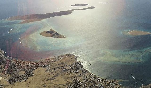 ABD ordusu, Hürmüz Boğazı'nda devriye nöbetine devam ettiğini bildirdi
