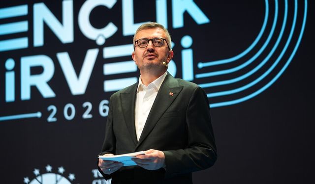 'Dijital vesayetin dominasyonu altında kalmayacağız'