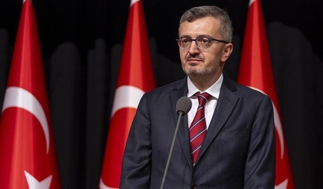 İletişim Başkanı Duran: Gençlerimizin azmi ve çalışkanlığı, güçlü Türkiye hedefinin en önemli dayanaklarından biridir