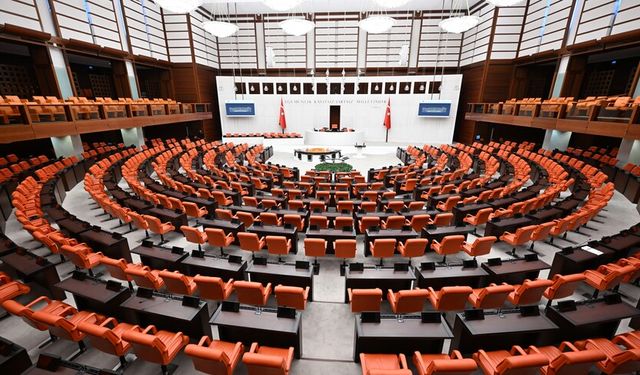 TBMM'de vergiye yönelik düzenlemeleri de içeren kanun teklifinin görüşmelerine devam edilecek