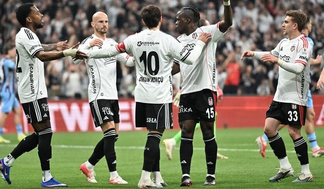 Beşiktaş'ta sezon istikrarsız ve kupasız geçti