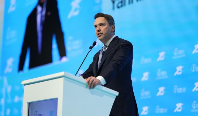 Bakan Bayraktar 2026'nın "rüzgarın yılı" olacağını söyledi