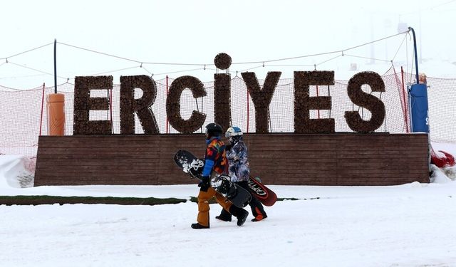 İç Anadolu'nun zirvesi Erciyes son 15 yılın en uzun kayak sezonunu yaşıyor
