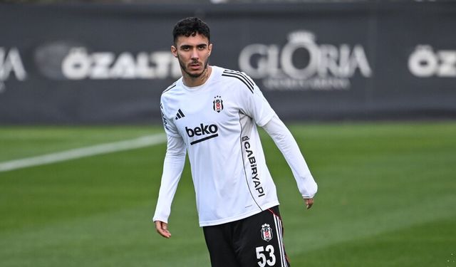Beşiktaş'ta Emirhan Topçu, rahatsızlığı nedeniyle Trabzonspor maçında oynamayacak