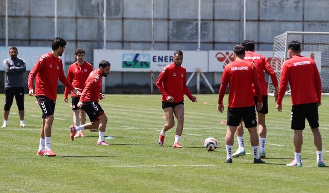Sivasspor'da yönetim arayışı sürüyor