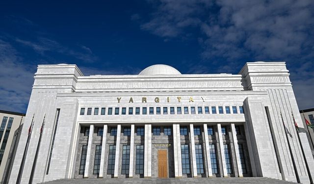 Yargıtay'dan boşanan eşe nafaka bağlanmasında "yoksulluk" şartı