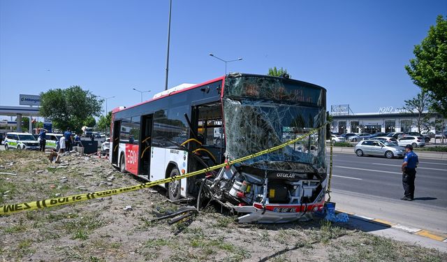 Başkentte EGO otobüsü ile ticari aracın karıştığı kazada 1 kişi hayatını kaybetti, 9 kişi yaralandı