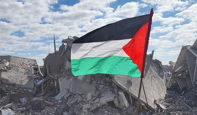 İsrail Parlamentosu, Filistin'in vergi gelirlerinden kesinti yapılmasını öngören yasayı kabul etti