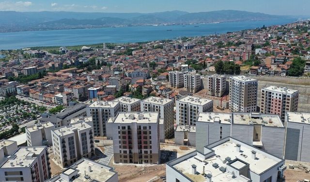 Kocaeli'de kentsel dönüşümle riskli yapılar yerini güvenli konutlara bıraktı