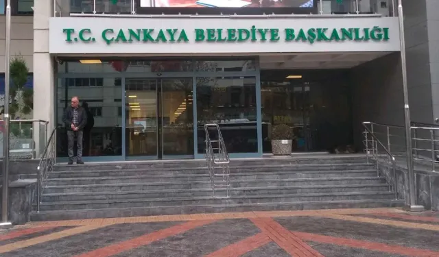 Turgut Koç'tan 300 Bin Dolarlık Rüşvet İddiası: "Parayı Elden Teslim Ettim"