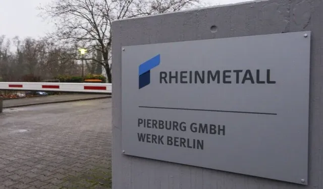 Berlin'de aktivistler İsrail için mühimmat üreten Rheinmetall şirketini protesto etti