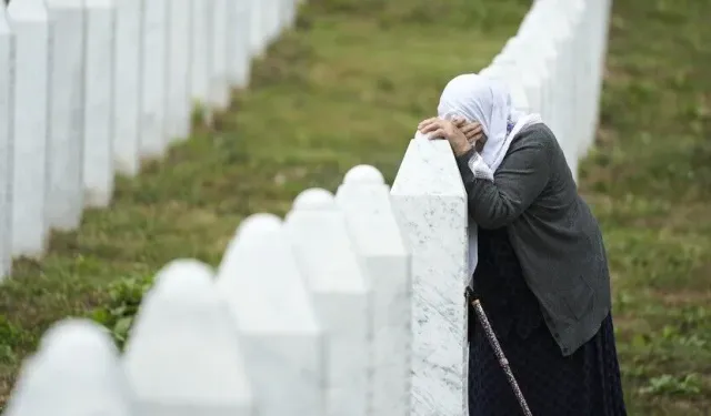 Srebrenitsa'daki soykırım kurbanlarından 1000'den fazlasının cenazesi bulunamadı