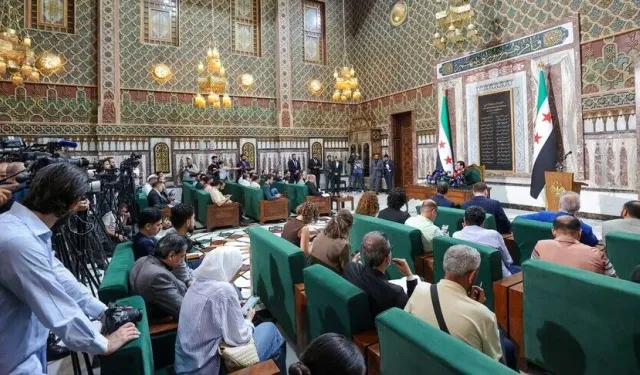 Suriye Cumhurbaşkanı Şara, Halk Meclisinin üçte birini oluşturan 70 üyeyi atadı