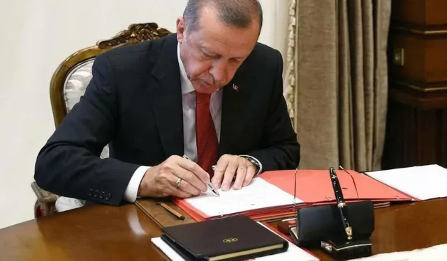 Cumhurbaşkanı Erdoğan'dan çok sayıda atama ve görevden alma kararı