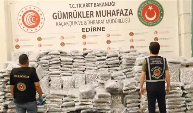 Kapıkule Gümrük Kapısı'nda 810 kilogram uyuşturucu ele geçirildi