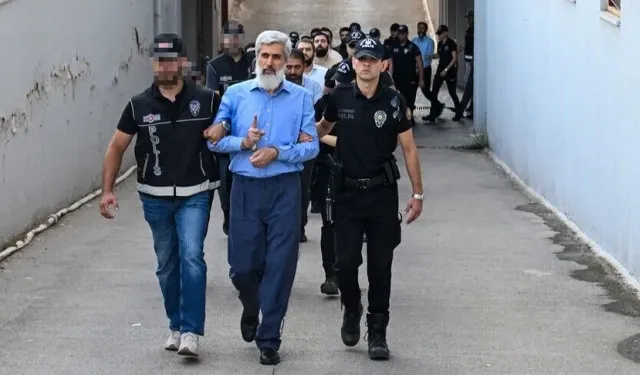 "Kuytulcular" yapılanmasına yönelik operasyonda yakalanan 56 zanlı adliyede