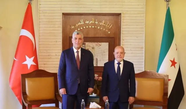 Bakan Bolat, Suriye Ekonomi ve Sanayi Bakanı eş-Şaar ile bir araya geldi