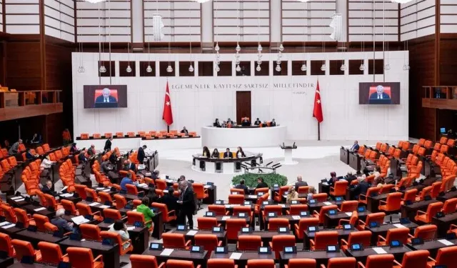 TBMM, Milli Dayanışma ve Toplumsal Bütünleşmenin Güçlendirilmesine Dair Kanun Teklifi için toplandı