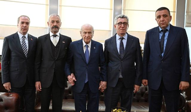 Sarallar ve Şahinler aileleri, MHP Genel Başkanı Bahçeli ile tarihi buluşma yaptı... İşte detaylar!