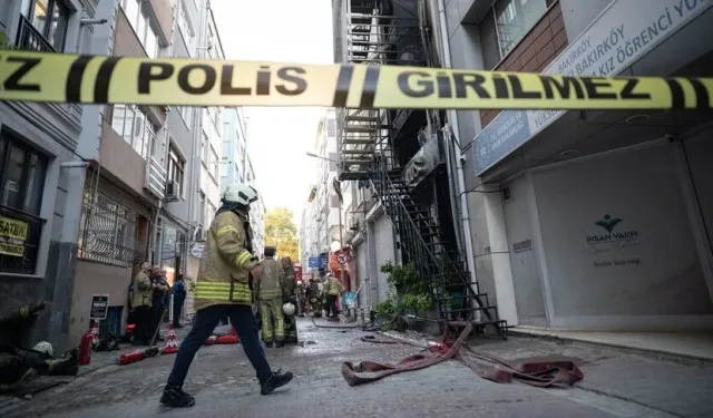 Bakırköy’de otelde korkutan yangın!