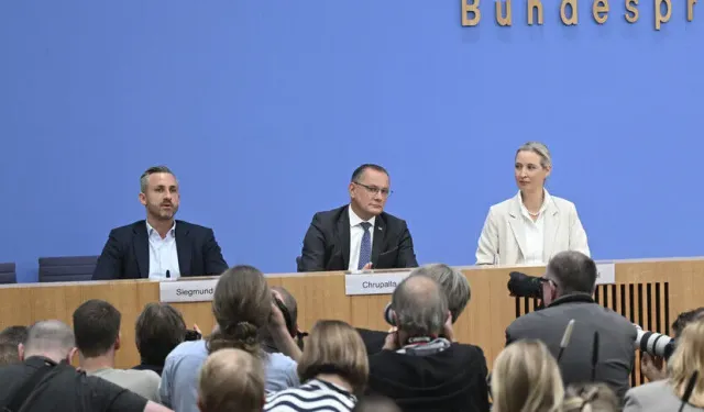 AfD’nin zaferi yetmedi: Şimdi sıra hükümet kurmakta