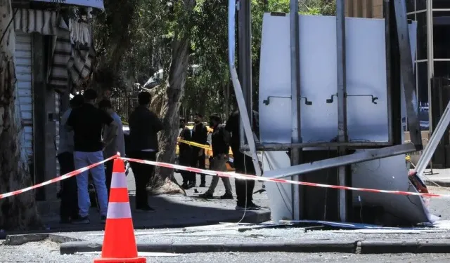 Suriye'nin İdlib ilinde mühimmat yüklü aracın patlaması sonucu 5 kişi öldü