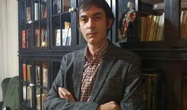 Bahadır Özgür, fon soruşturmasıyla ilgili soruşturmanın gizliliğini ihlal ettiği iddiasıyla gözaltına alındı