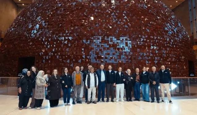Türk Telekom Darülaceze sakinlerini AKM'de konserde ağırladı