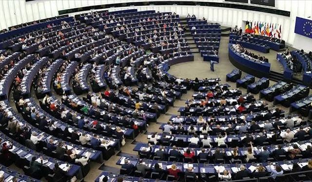 Aday ülkelere üyelik öncesi AB Komisyonu'nda temsil imkânı