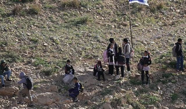 AB’den Batı Şeria’daki yerleşimci saldırılarına kınama