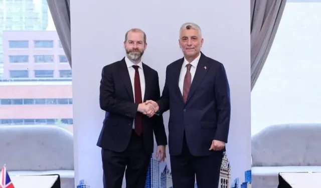 Ticaret Bakanı Ömer Bolat, İngiltere Ticaret Bakanı Reynolds ile bir araya geldi