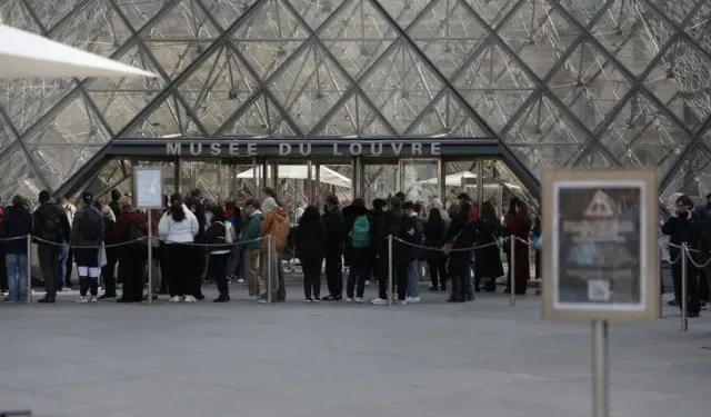 Louvre Müzesi'nin yenileme maliyetinin yüzde 75'i bilet gelirlerinden karşılanacak