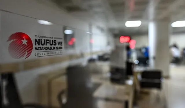 KPSS Ön Lisans sınavı öncesi nüfus müdürlüklerinde pazar mesaisi