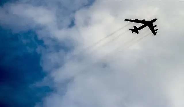 Güvenlik endişesi: ABD bombardıman uçaklarını İngiltere’den çekti!