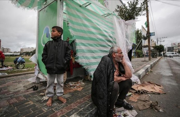 Hamas: İsrail, Gazze'de 2 milyondan fazla Filistinliyi aç bırakarak soykırım işliyor