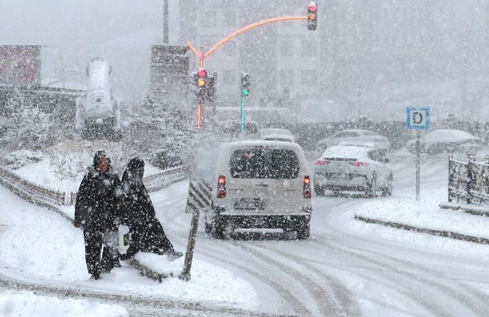 Meteoroloji'den kuvvetli kar yağışı uyarısı