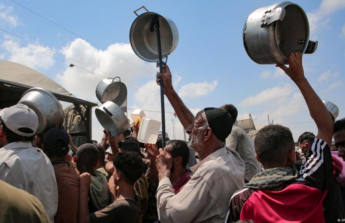 İsrail'in kısıtlamaları altındaki Gazze Şeridi'nde sağlık krizi derinleşiyor