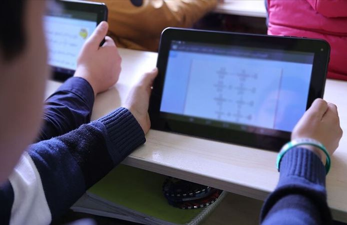 Çocukların dijital ortamda korunmasına ilişkin toplantının sonuç bildirisi yayımlandı